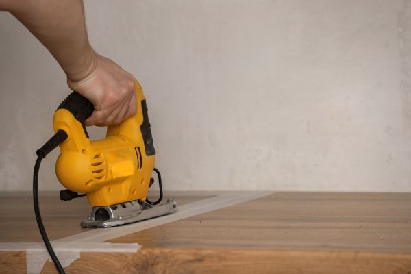 Countertop Cutting